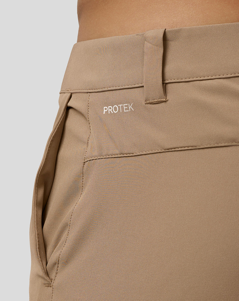 Castore Golf Water-Resistant Shorts Clay | 6798-YEXND